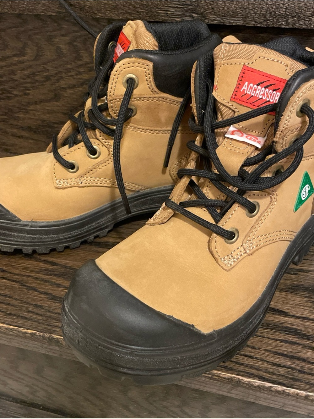 Aggressor Tan Work Boots with Black Accents size 6.5
